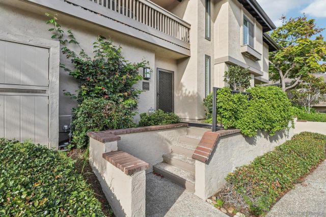 6038 Cirrus St, San Diego, CA 92110