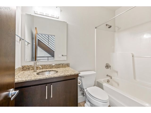 4644 S KELLY Ave, Portland, OR 97239