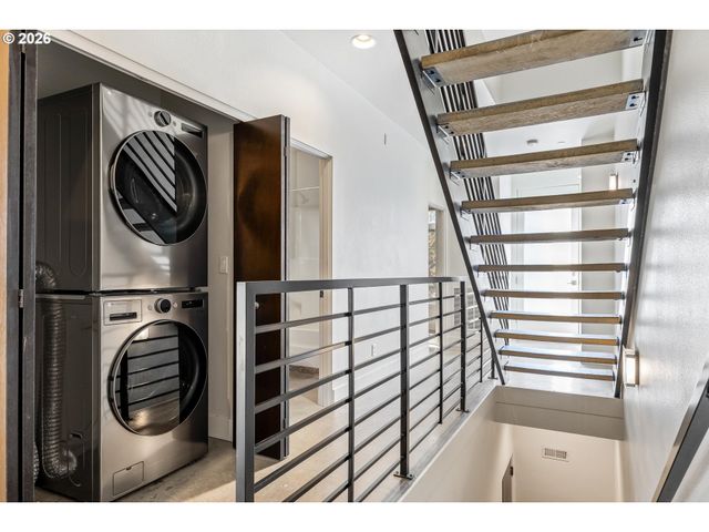 4644 S KELLY Ave, Portland, OR 97239