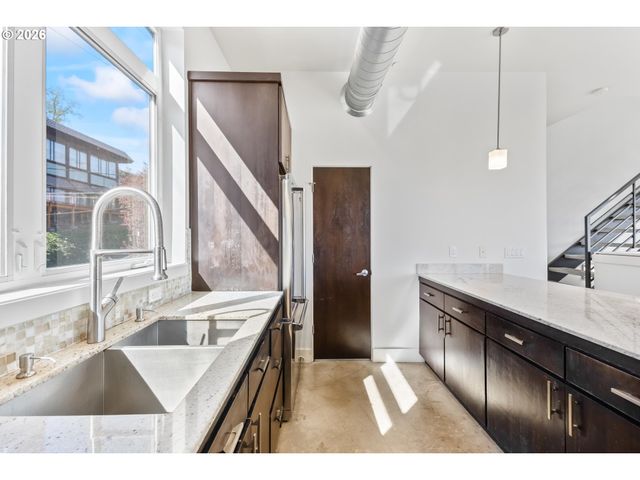 4644 S KELLY Ave, Portland, OR 97239