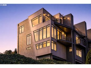 4644 S KELLY Ave, Portland, OR 97239