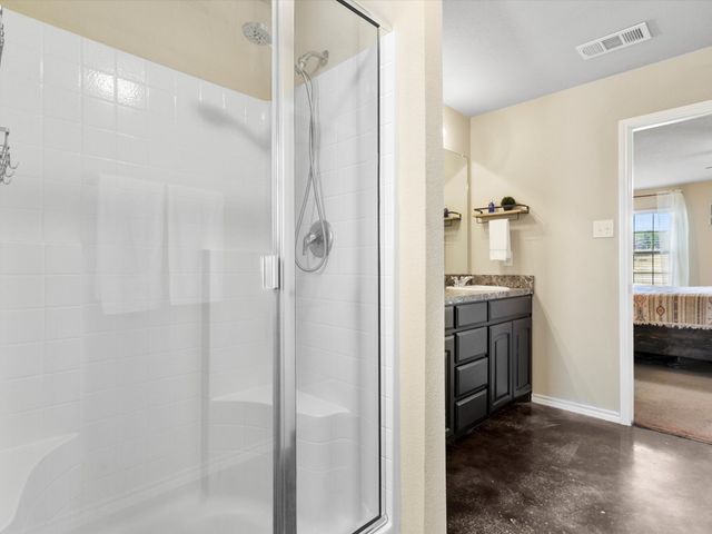 525 Brazos Hills Drive, Weatherford, TX 76087