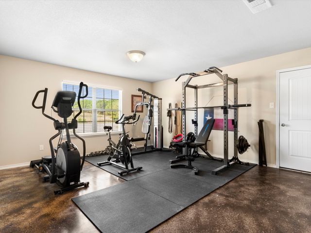 525 Brazos Hills Drive, Weatherford, TX 76087