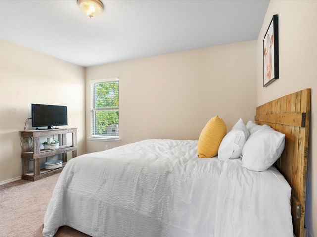 525 Brazos Hills Drive, Weatherford, TX 76087