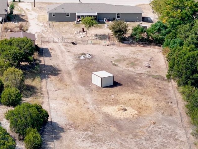 525 Brazos Hills Drive, Weatherford, TX 76087