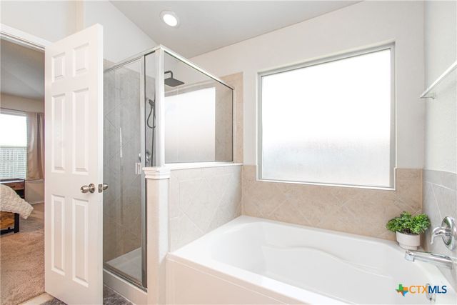6036 Stonehaven Drive, Temple, TX 76502