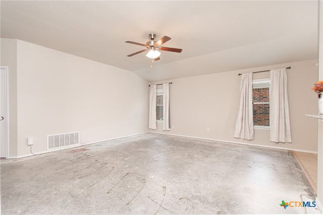 6036 Stonehaven Drive, Temple, TX 76502