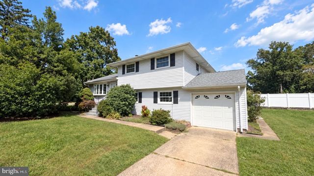 2210 KLOCKNER AVE, Hamilton Twp, NJ 08619
