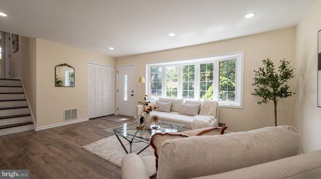 2210 KLOCKNER AVE, Hamilton Twp, NJ 08619