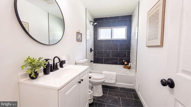 2210 KLOCKNER AVE, Hamilton Twp, NJ 08619