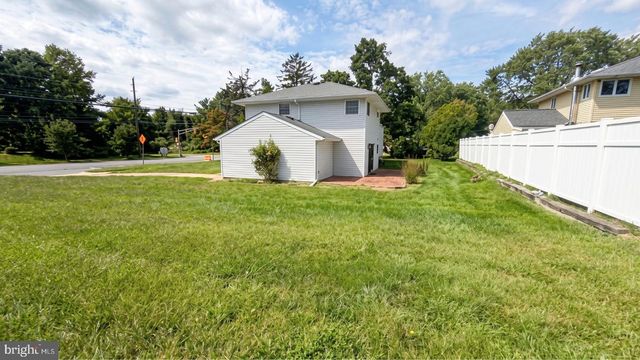 2210 KLOCKNER AVE, Hamilton Twp, NJ 08619