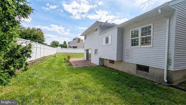 2210 KLOCKNER AVE, Hamilton Twp, NJ 08619