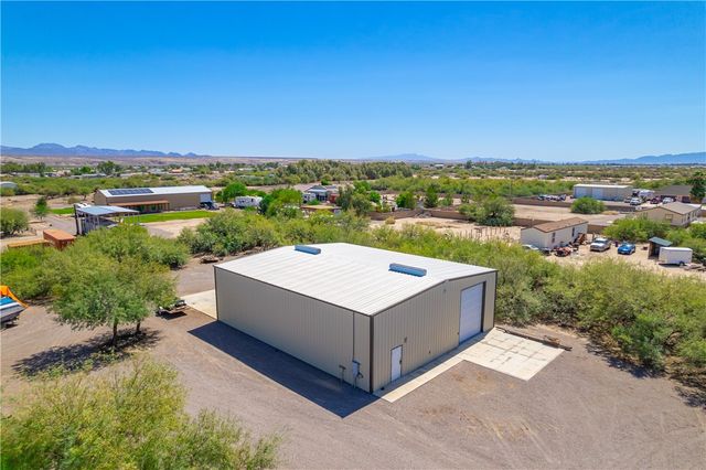 7124 S Mesquite Drive, Mohave Valley, AZ 86440