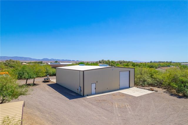 7124 S Mesquite Drive, Mohave Valley, AZ 86440