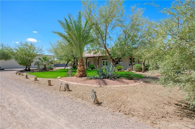 7124 S Mesquite Drive, Mohave Valley, AZ 86440