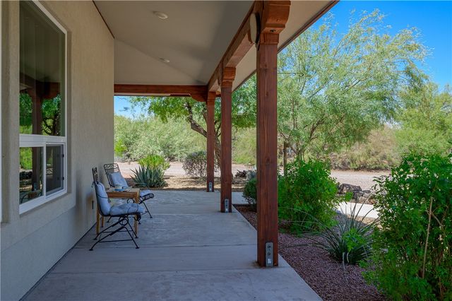 7124 S Mesquite Drive, Mohave Valley, AZ 86440