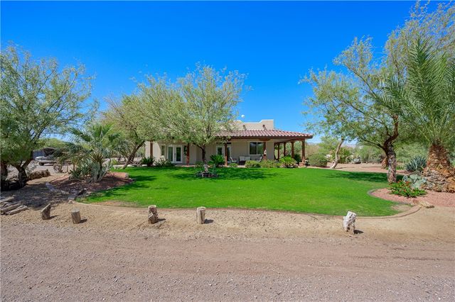 7124 S Mesquite Drive, Mohave Valley, AZ 86440