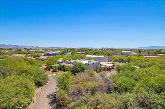 7124 S Mesquite Drive, Mohave Valley, AZ 86440