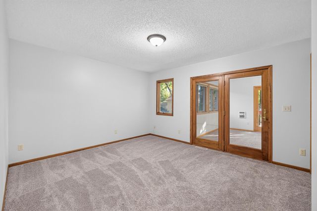 11043 98th Place N, Maple Grove, MN 55369