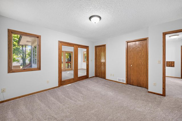 11043 98th Place N, Maple Grove, MN 55369