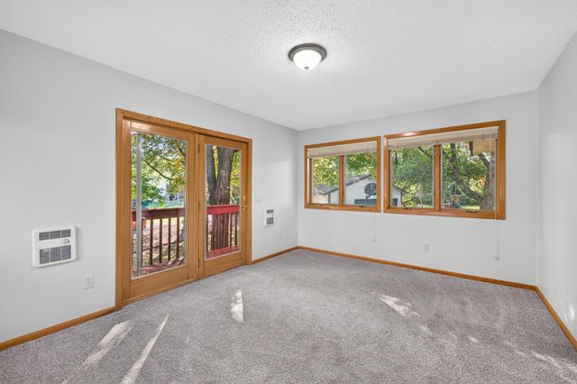 11043 98th Place N, Maple Grove, MN 55369