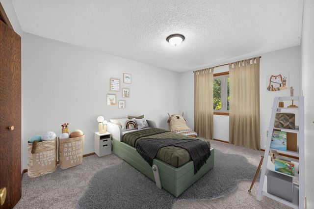 11043 98th Place N, Maple Grove, MN 55369