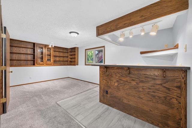 11043 98th Place N, Maple Grove, MN 55369