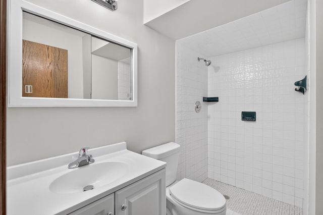 11043 98th Place N, Maple Grove, MN 55369