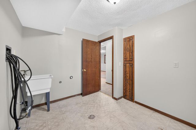 11043 98th Place N, Maple Grove, MN 55369