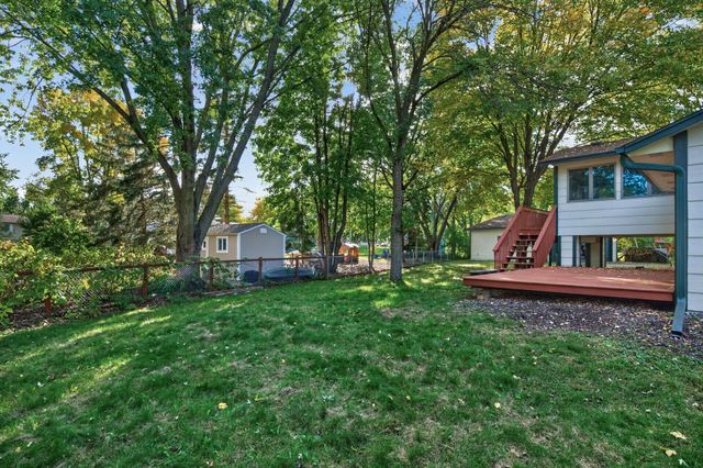 11043 98th Place N, Maple Grove, MN 55369