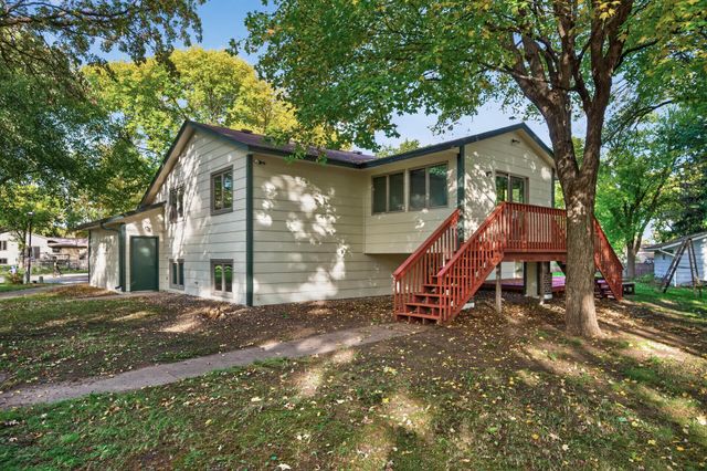 11043 98th Place N, Maple Grove, MN 55369