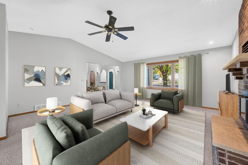 11043 98th Place N, Maple Grove, MN 55369 — photo 4