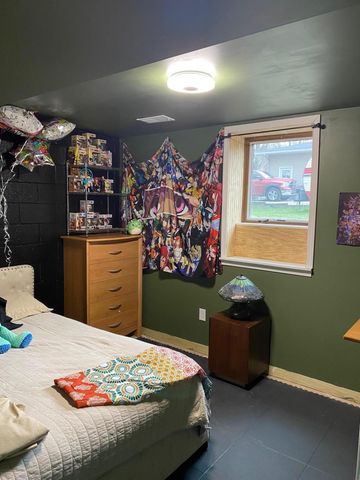 1342 S Parkway Street, Egelston Twp, MI 49442