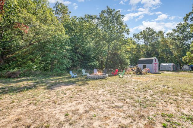 1342 S Parkway Street, Egelston Twp, MI 49442