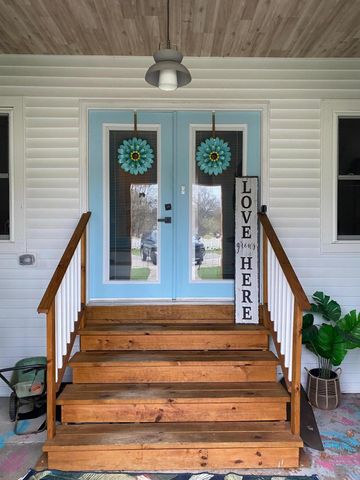 1342 S Parkway Street, Egelston Twp, MI 49442