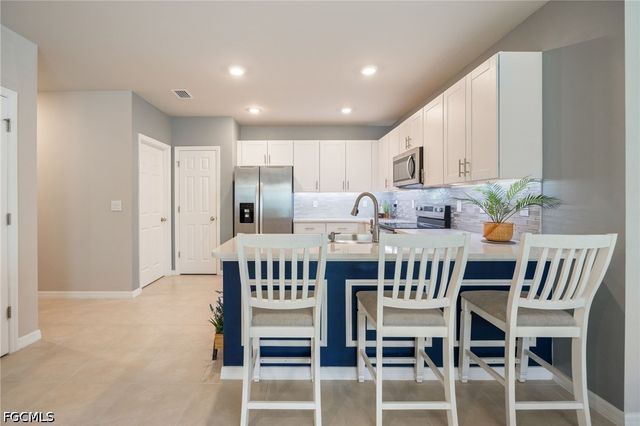 2052 Pigeon Plum WAY, North Fort Myers, FL 33917
