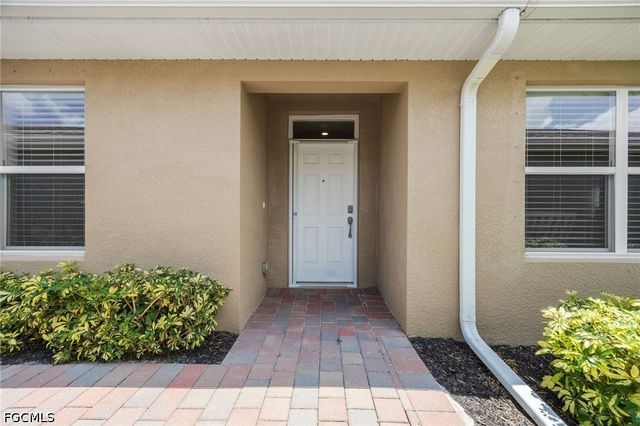 2052 Pigeon Plum WAY, North Fort Myers, FL 33917