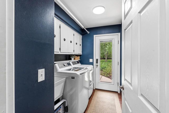 11311 N St James LANE, Mequon, WI 53092