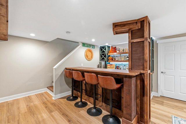 11311 N St James LANE, Mequon, WI 53092