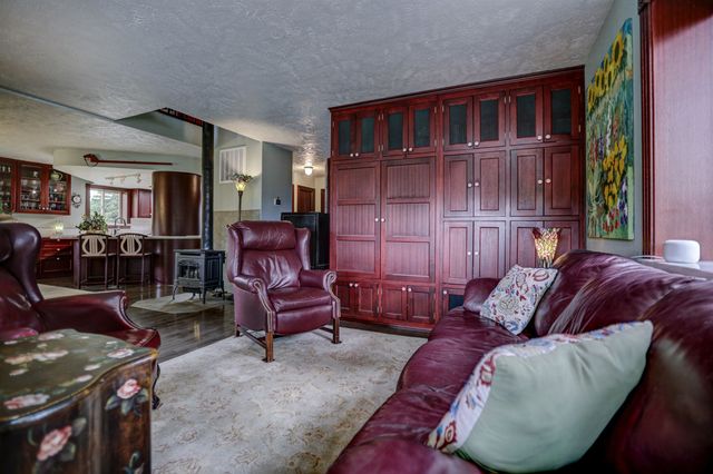 716 W 6th St, Medical Lake, WA 99022