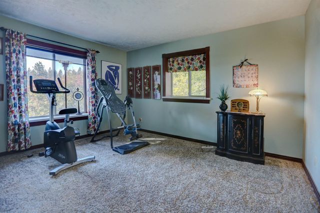 716 W 6th St, Medical Lake, WA 99022