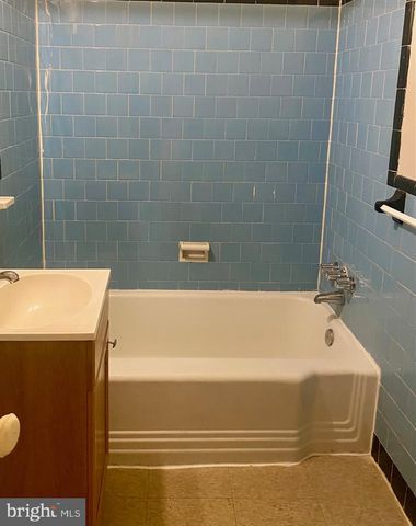 1018 16TH ST NE, Washington, DC 20002