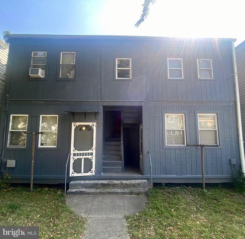 1018 16TH ST NE, Washington, DC 20002