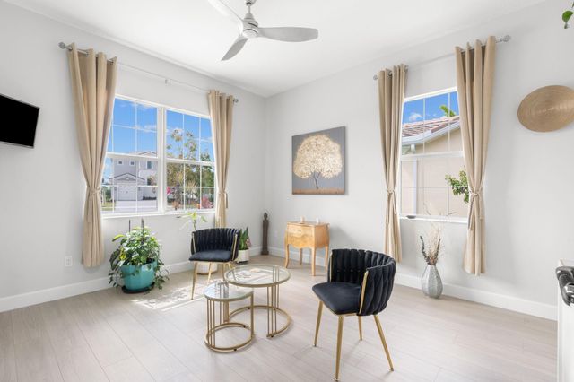 4776 Estates Circle, Loxahatchee, FL 33470