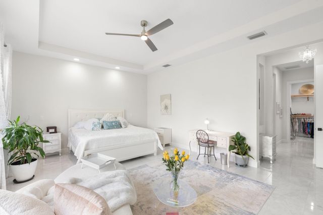 4776 Estates Circle, Loxahatchee, FL 33470