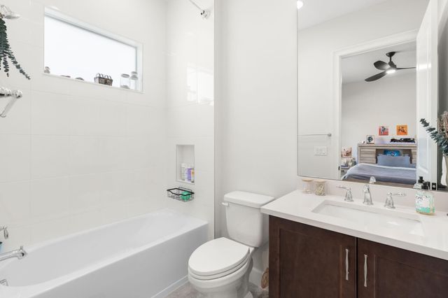 4776 Estates Circle, Loxahatchee, FL 33470