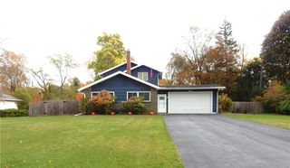 26 Williamsburg Road, Henrietta, NY 14534