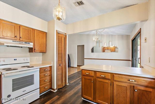1868 HOLLARS Place, Middleburg, FL 32068
