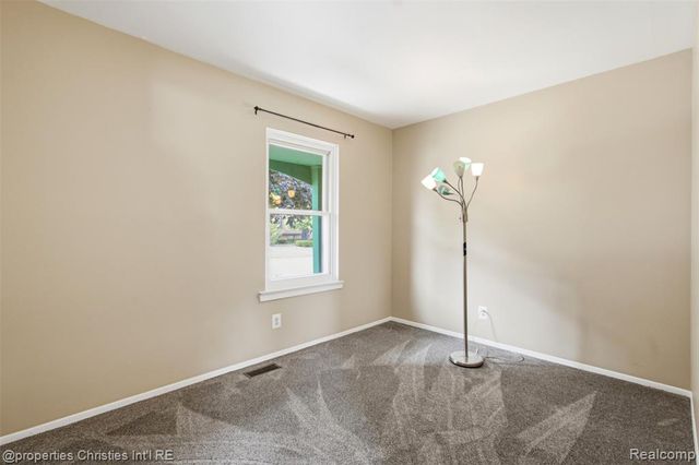 2814 Warrior Drive, Wixom, MI 48393