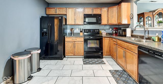 3648 Fieldmint Court, Indianapolis, IN 46235